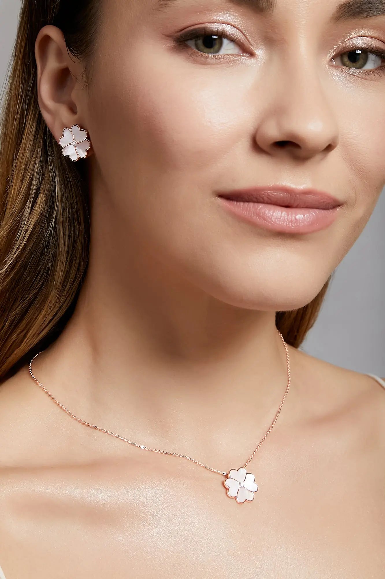 Clover Faith White Mother of Pearl Classic Necklace Dryden Jewelry